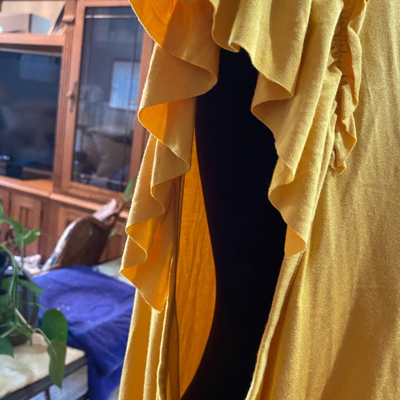 Beautiful - Picture 3 of 6